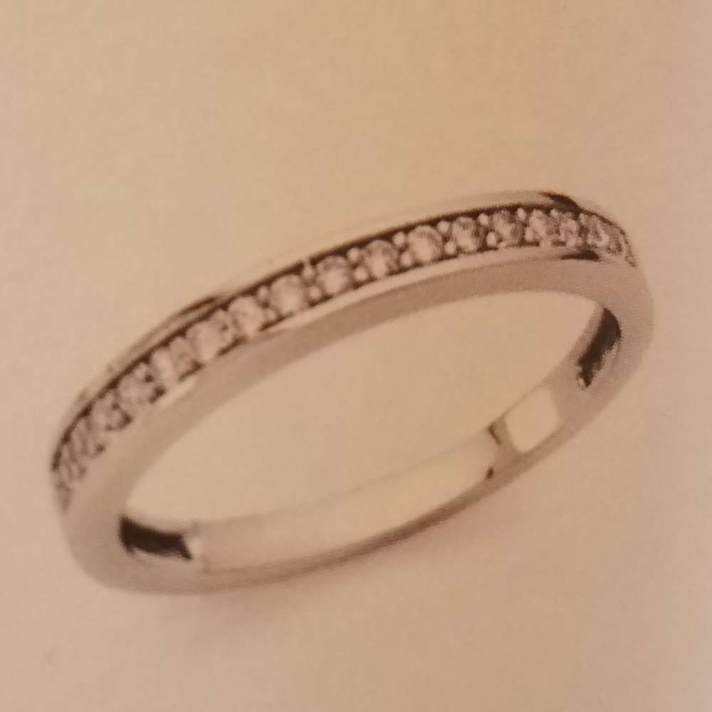 14k Solid white of Yellow gold Wedding Band - Picture 8 of 12